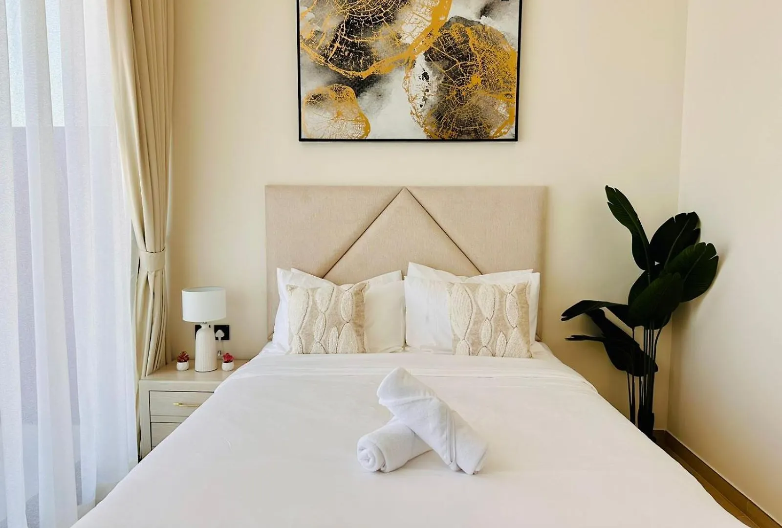 Spacious 1Br Apartment With Big Balcony In Jvc Dubai