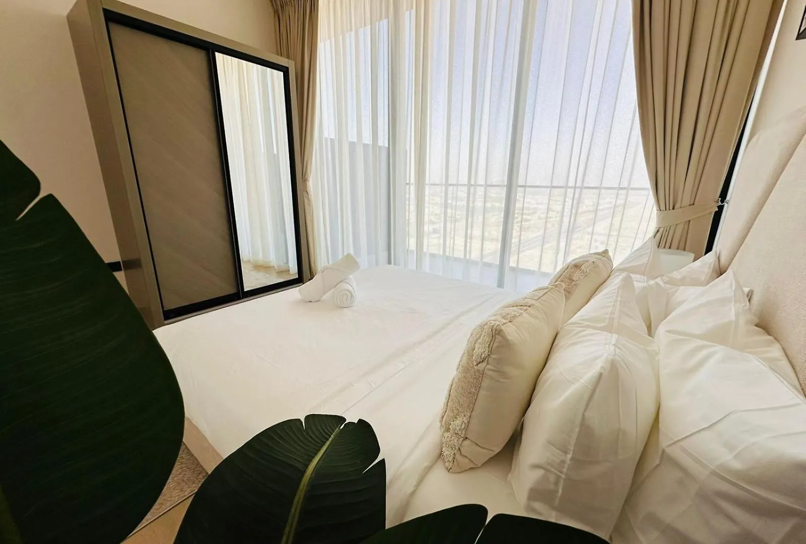 Spacious 1Br Apartment With Big Balcony In Jvc Dubai