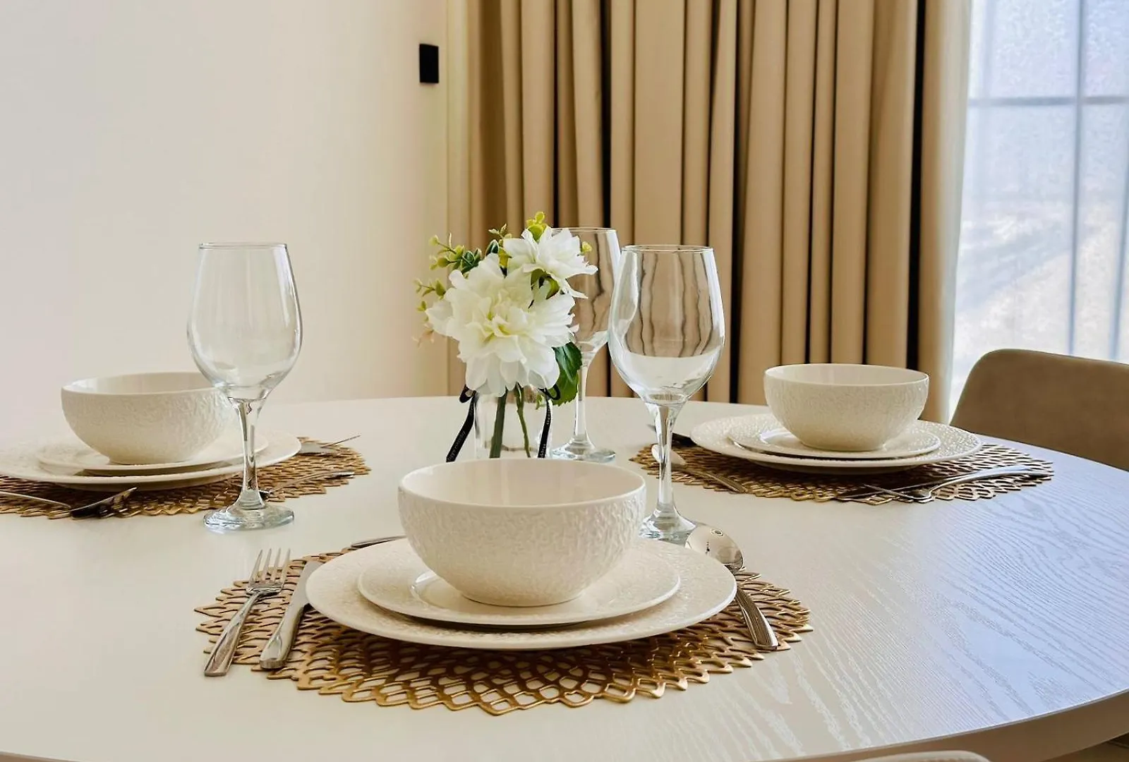Spacious 1Br Apartment With Big Balcony In Jvc Dubai